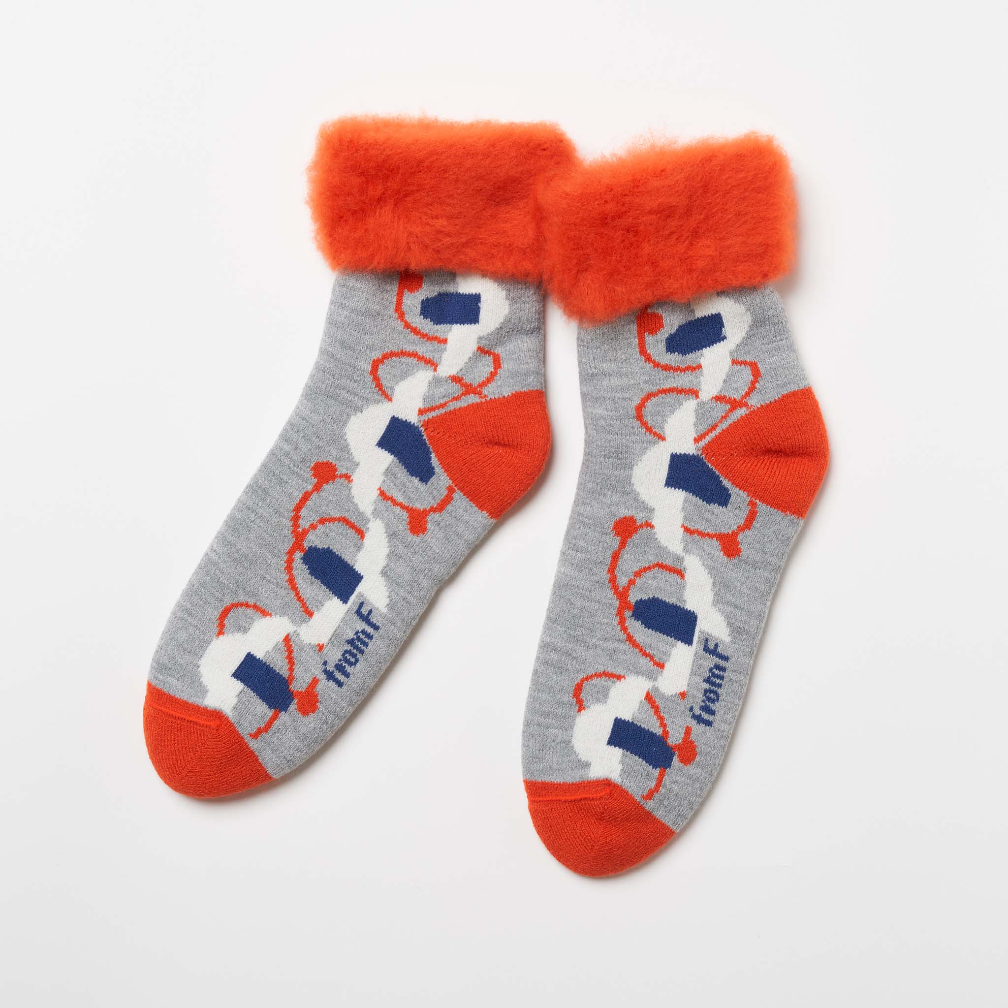 もこもこ 2025新作】sieni / マッシュルーム もこもこソックス（4色） – from F