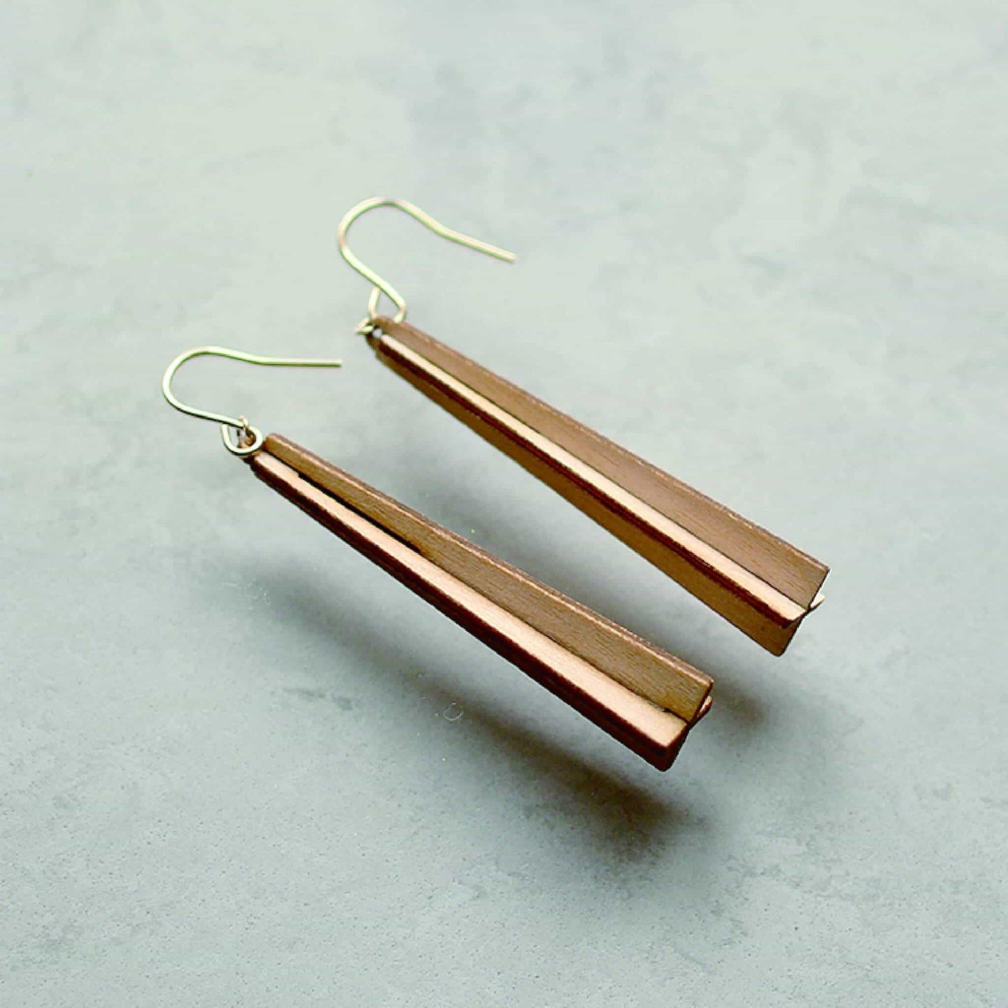 木製ピアス