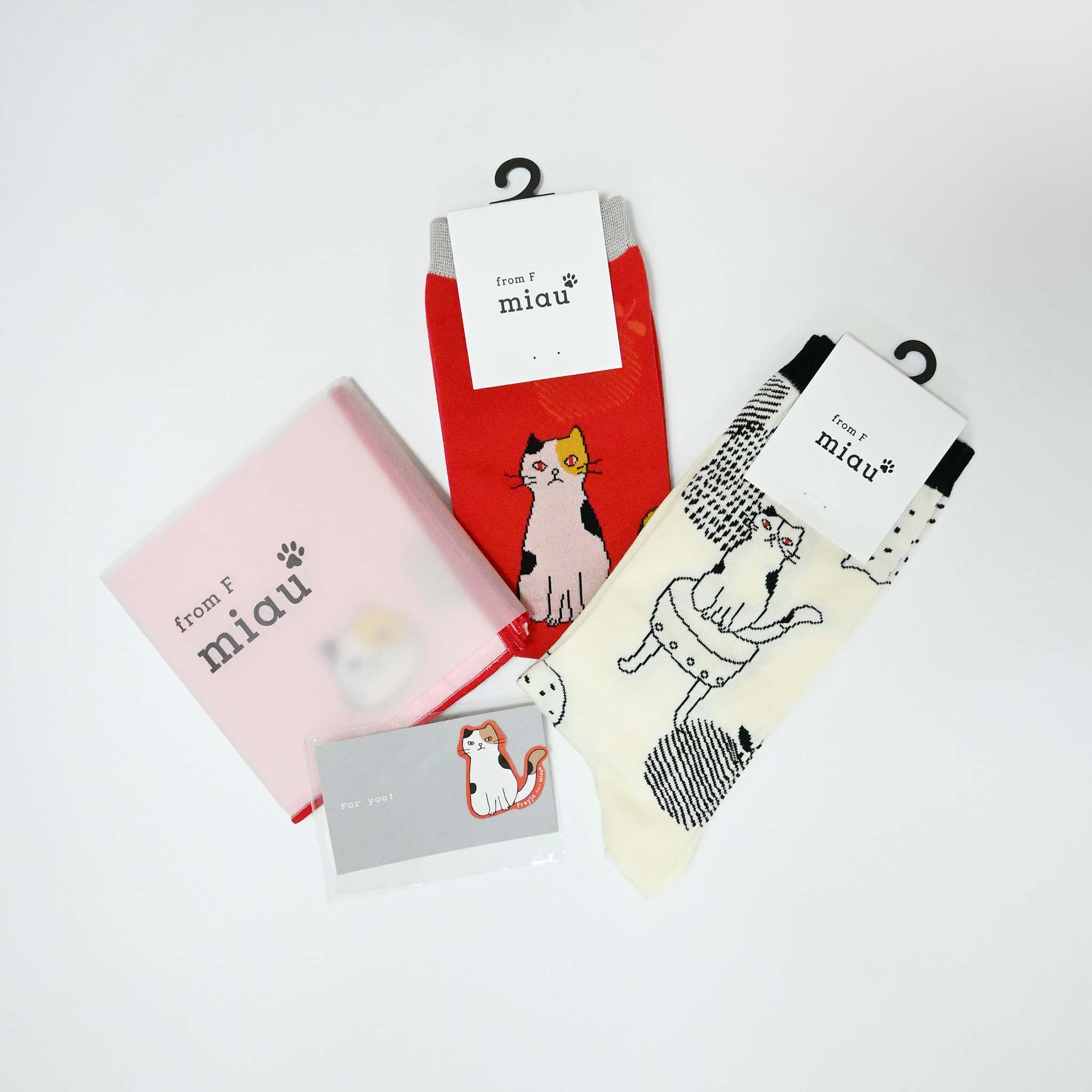 GIFT SET】〈freyja〉ソックス2足／ハンカチ1足｜BOX入 – from F