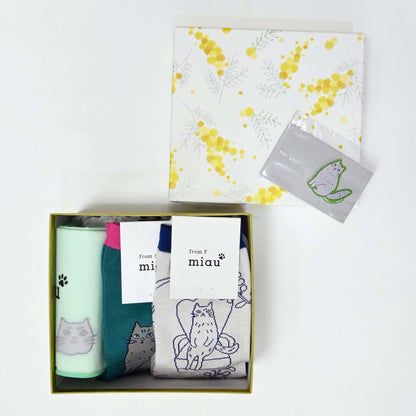 【GIFT SET】〈ukko〉ソックス2足／ハンカチ1足｜BOX入