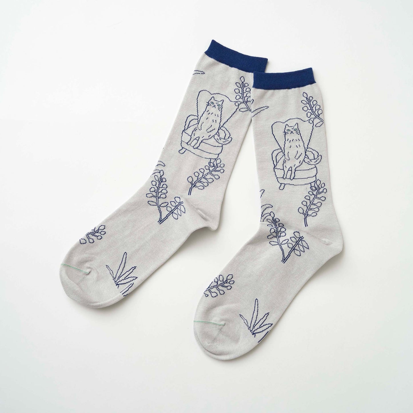 tuoli ja minä／椅子とわたし　クルー丈ソックス（3色）