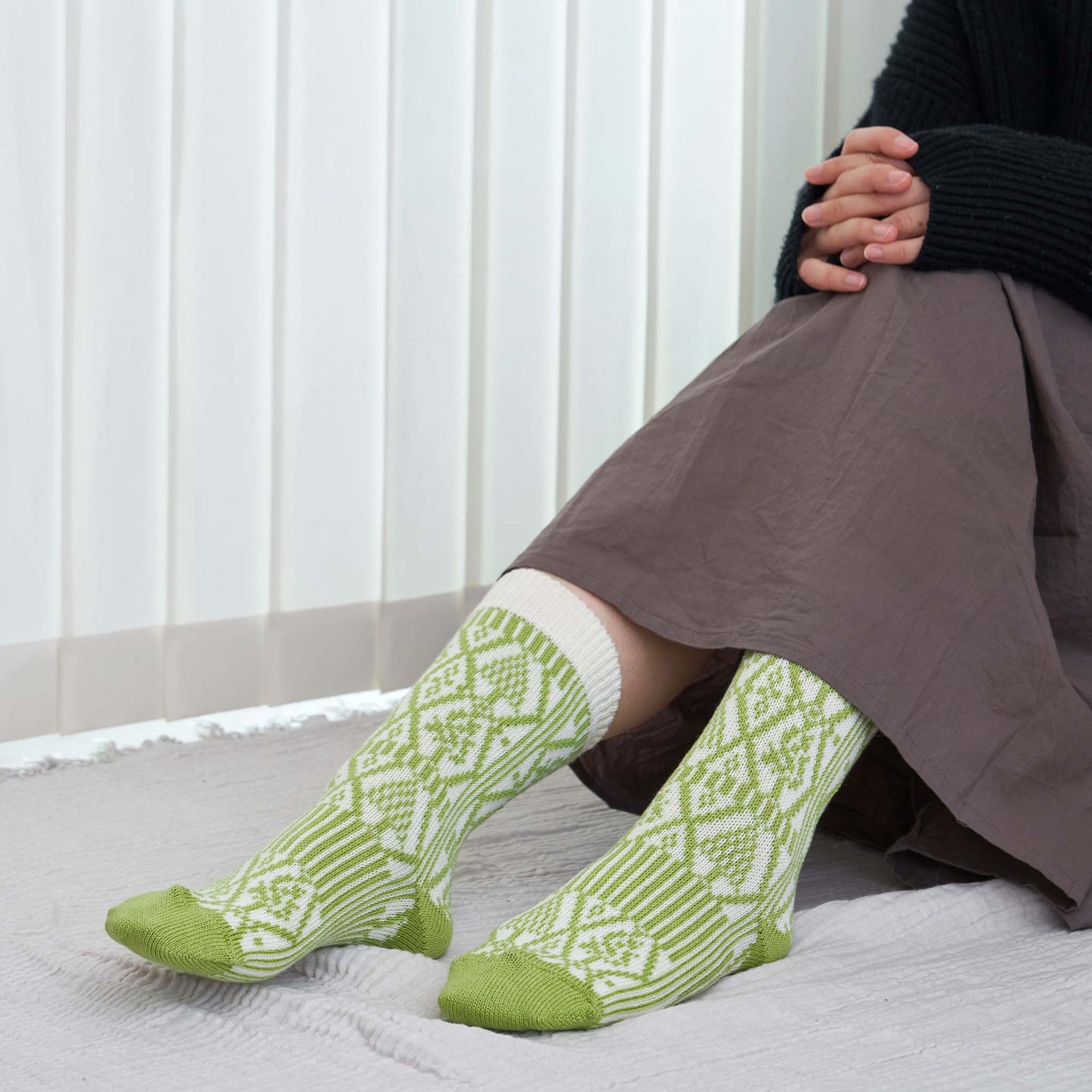 【2025新作】metsä/森　クルー丈ソックス（3色）