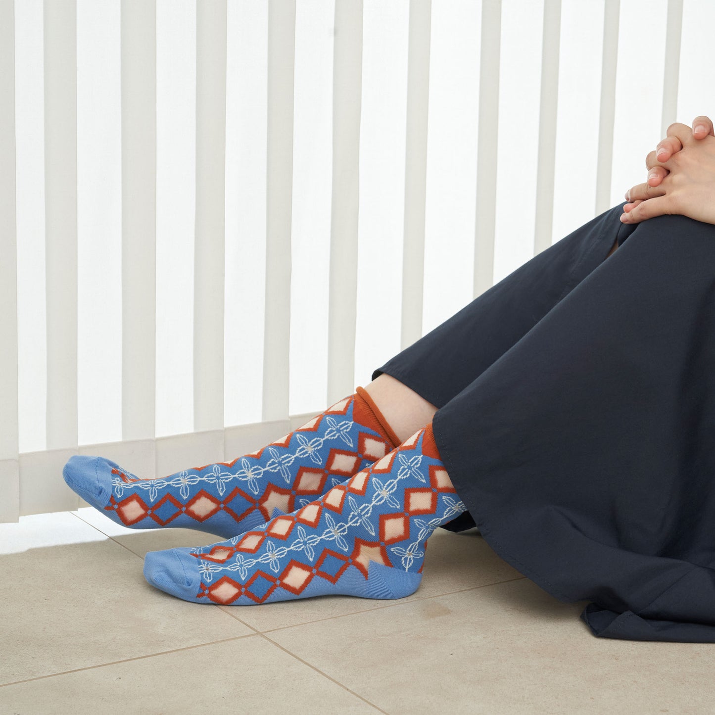 apila / 四つ葉 シースルーソックス （3色）