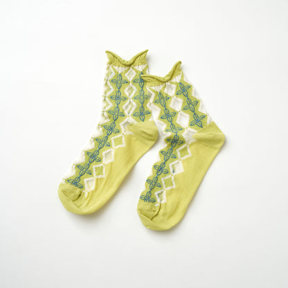 apila / 四つ葉 シースルーソックス （3色）